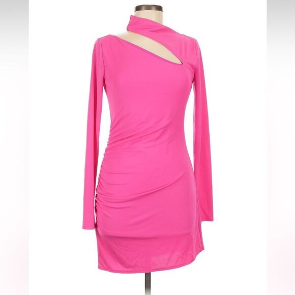 Camila Coelho Imani Mini Long Sleeve Cutout Dress in Fuschia | Size M - Picture 6 of 10
